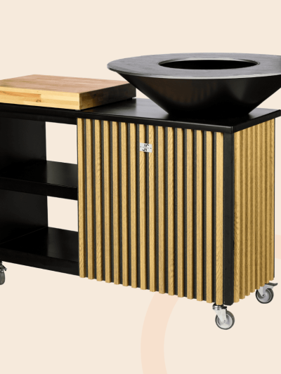 Brasero Aveiro bardage effet bois avec étagère et plan de travail bois